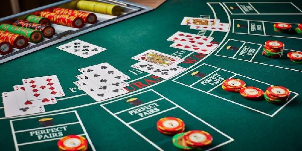Hello88 - Điểm Đến Hàng Đầu Cho Tín Đồ Game Bài Online