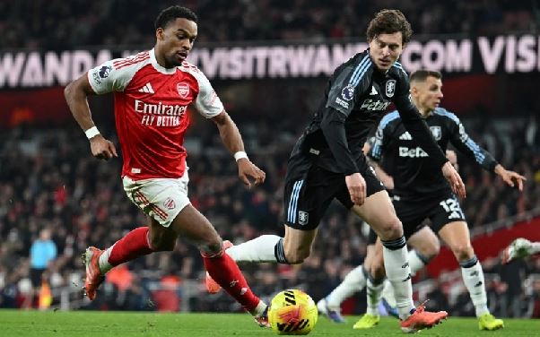 Tackle là gì? Kỹ thuật phòng ngự quan trọng trong bóng đá hiện đại