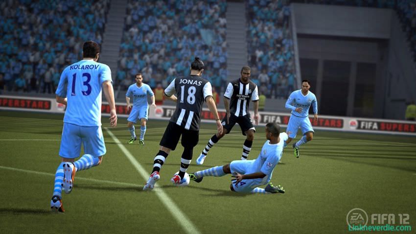 Hình ảnh trong game FIFA 12 (screenshot)