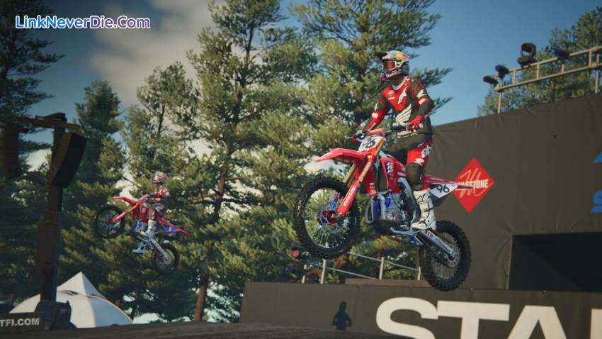 Hình ảnh trong game Monster Energy Supercross 25 - The Official Video Game (screenshot) Hình ảnh trong game Monster Energy Supercross 25 - The Official Video Game (screenshot)