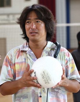 Đạo diễn Eiichirô Hasumi