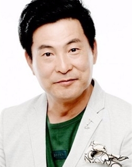 Diễn viên Han-wi Lee