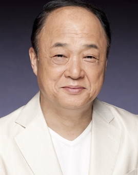Diễn viên Ryôsei Tayama