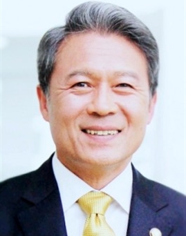 Diễn viên Ho-jin Chun
