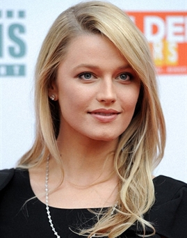 Lily Travers