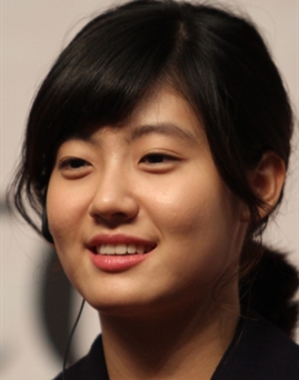 Diễn viên Ji-Hyun Nam