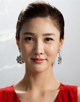 Diễn viên Su-kyeong Lee