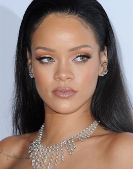 Diễn viên Rihanna