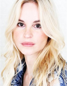 Katrine De Candole